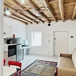 Appartamento Parisi - Fiera Luxury Golosine 1 *