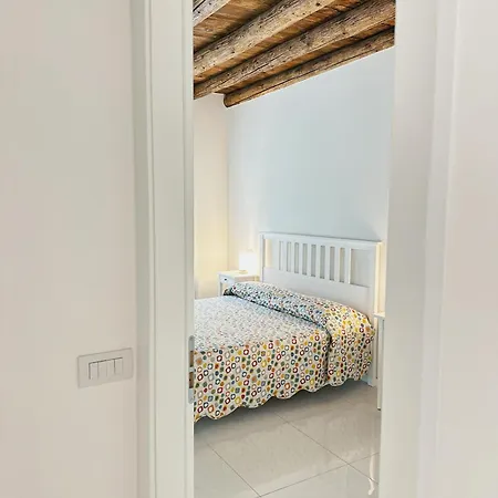 דירה Parisi - Fiera Luxury Golosine 1 ורונה